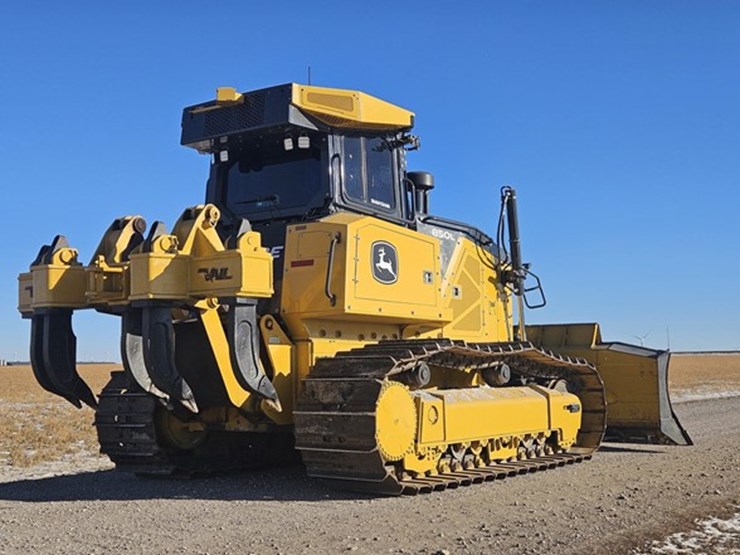 2020-deere-850l-wlt-image-3