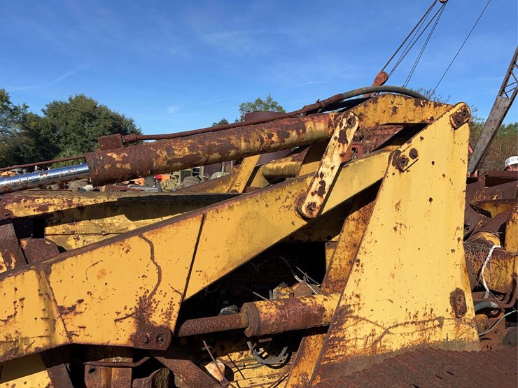 minneapolis-moline-diesel-crawler-image-15