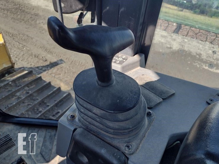 deere-450-lgp-image-9