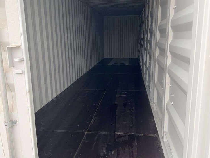 40-ft-shipping-container-image-8
