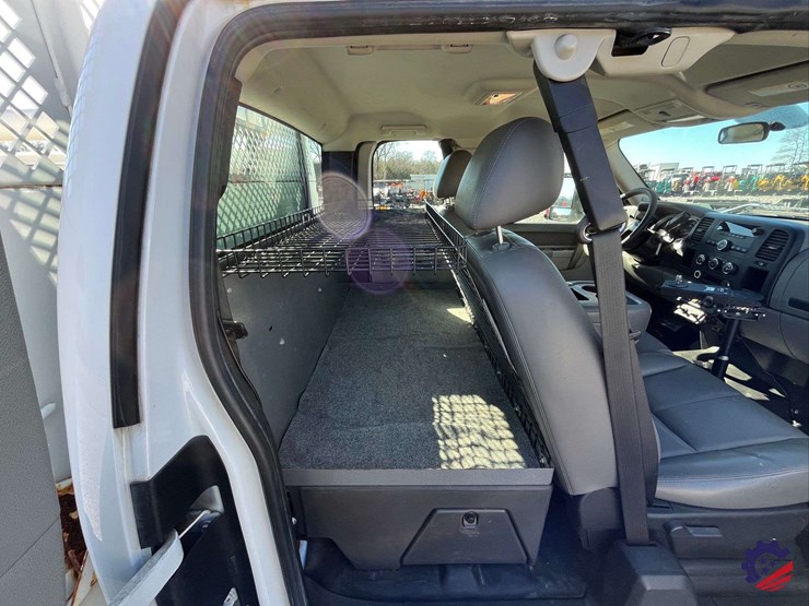 2010-chevrolet-silverado-s/a-service-truck-image-52