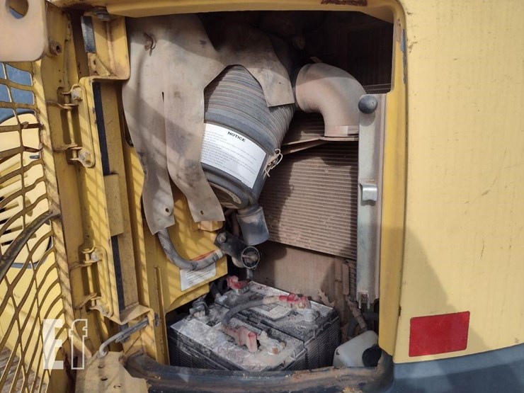 2009-komatsu-pc138us-lc-8-image-43