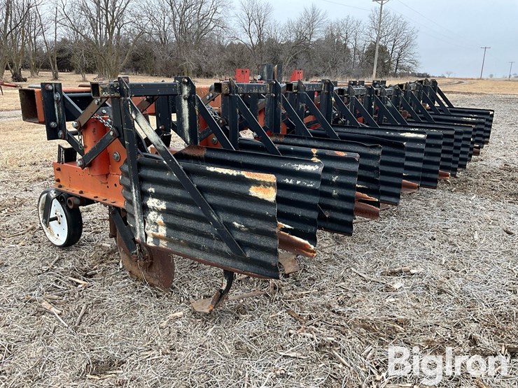 sukup-6r30”-3-pt-row-crop-cultivator-image-7