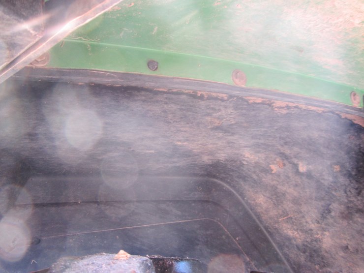 john-deere-7200-image-22