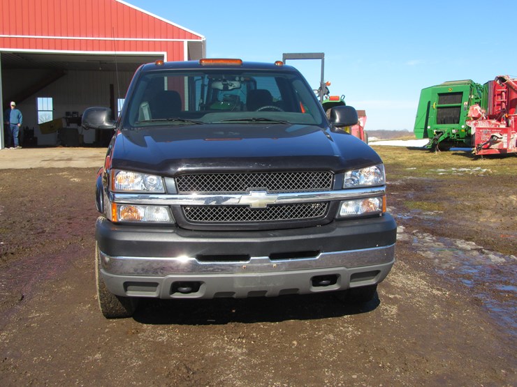 2004-chevrolet-2500-image-4