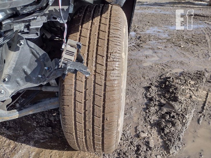 2022-gmc-yukon-slt-image-26