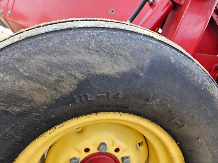 new-holland-499-image-29