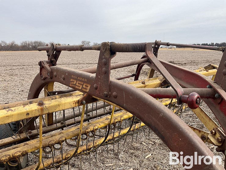 new-holland-259-image-9