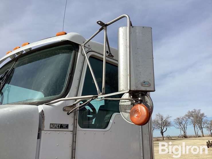 2006-kenworth-t800-image-13
