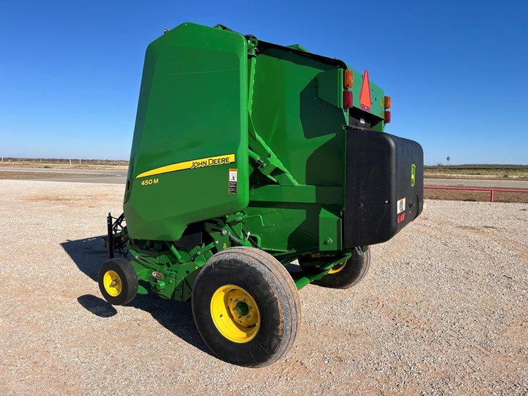 2020-john-deere-450m-image-13