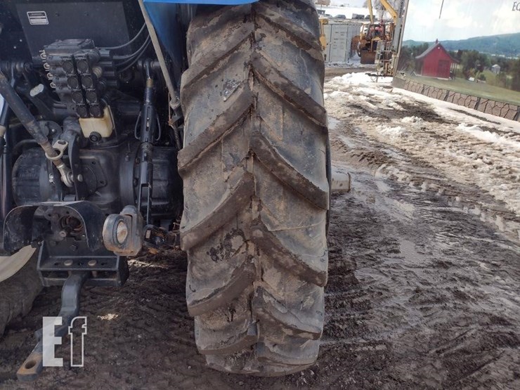 2021-new-holland-ts6.140-image-19