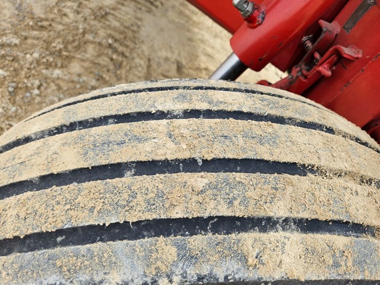 new-holland-499-image-28