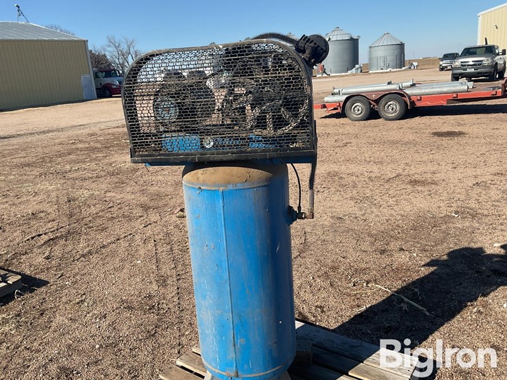 american-pk6030v-air-compressor-image-10