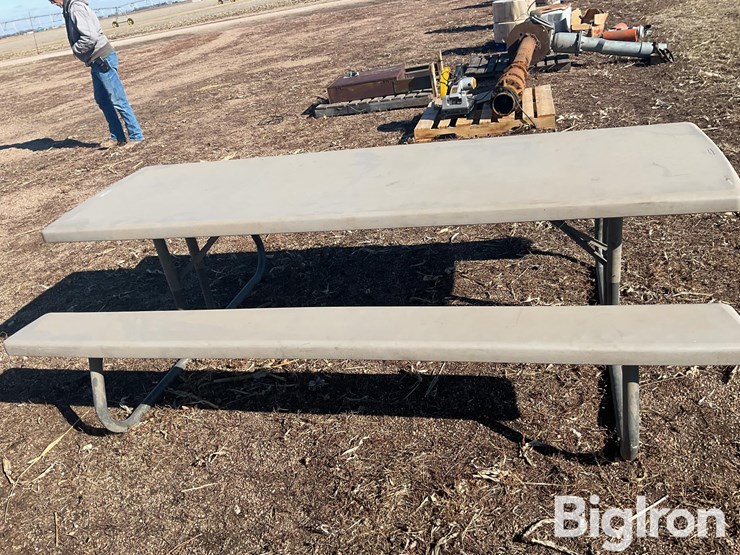 lifetime-picnic-table-image-8