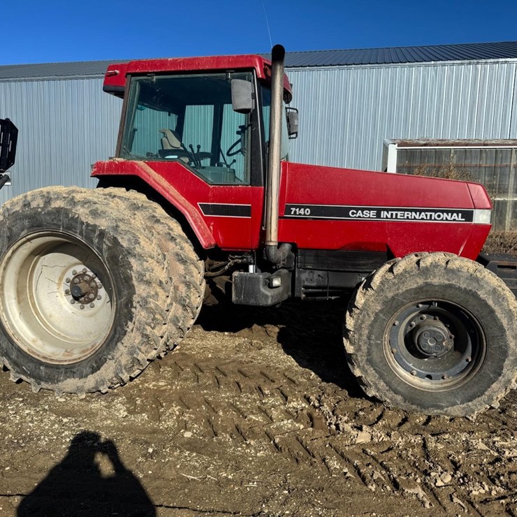 CASE IH 7140