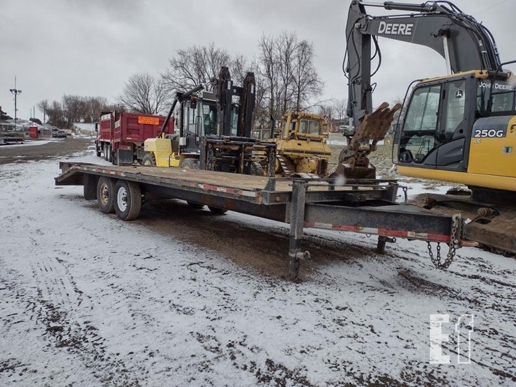 14-sure-trac-trailer^title^-image-1