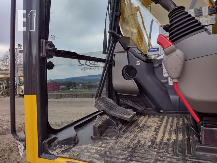 2021-komatsu-pc170-lc-11-image-13