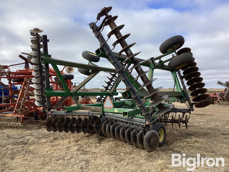 1992-john-deere-630-image-5