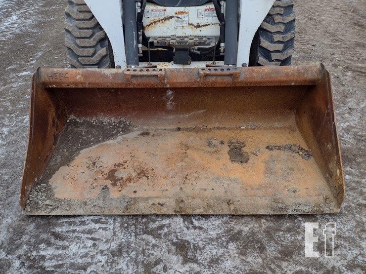 2016-bobcat-s590-image-17