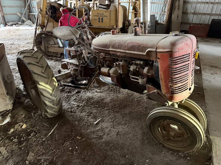 #1026-•-mccormick-farmall-super-c-image-1