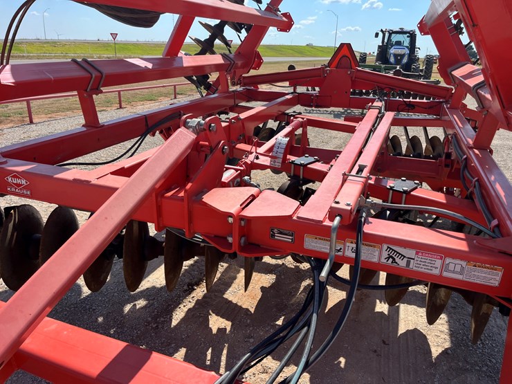 #t15524-•-2012-kuhn-krause-8300-disk-image-2