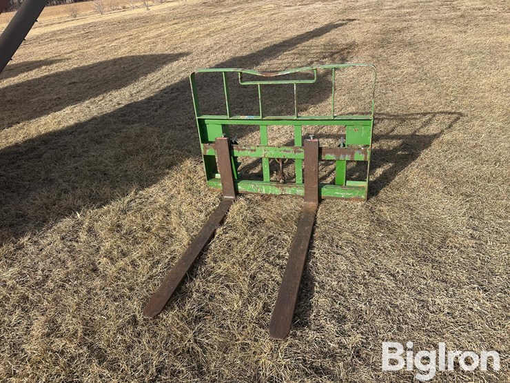 john-deere-620-image-2