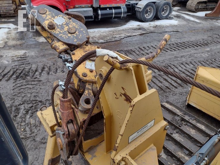 2012-deere-700k-lgp-image-16