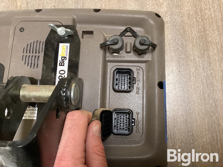 2005-john-deere-greenstar-3-image-10