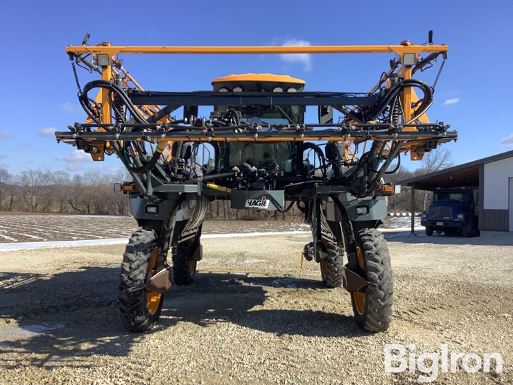 2012-hagie-dts10-image-2