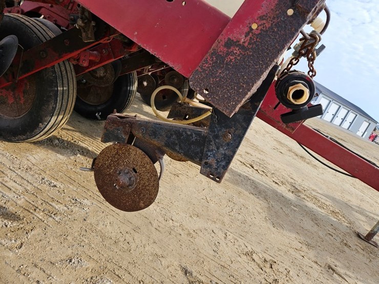 international-30-image-15