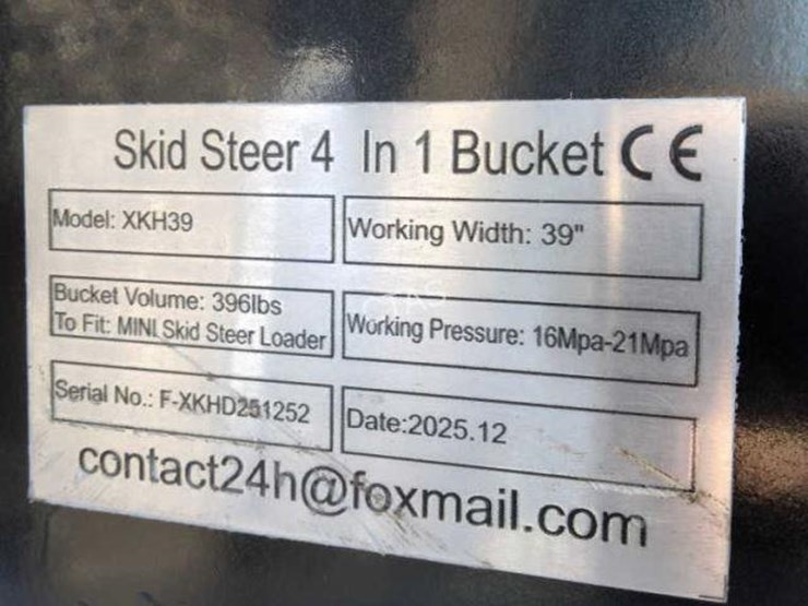#198-•-mini-skid-steer-4-in-1-bucket-39"-image-4