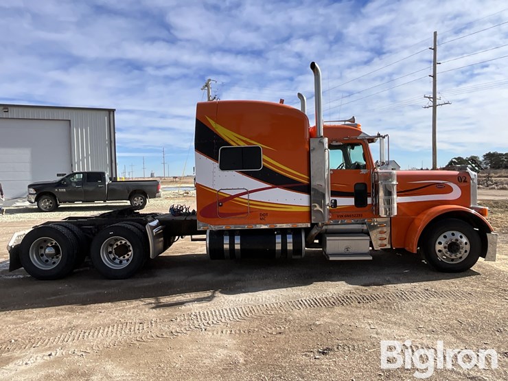 2006-peterbilt-379-image-4