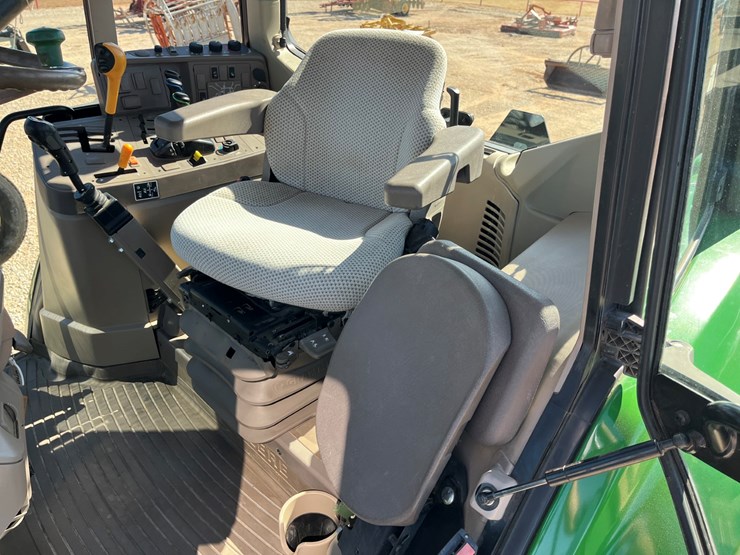 2018-john-deere-6155m-image-16