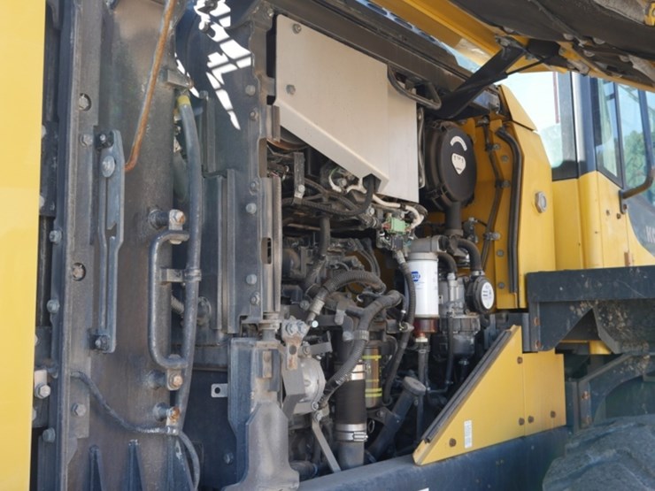 2018-komatsu-wa270-8-image-15