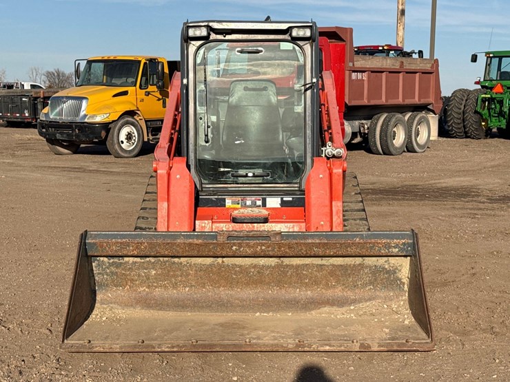 kubota-svl75-2-image-7