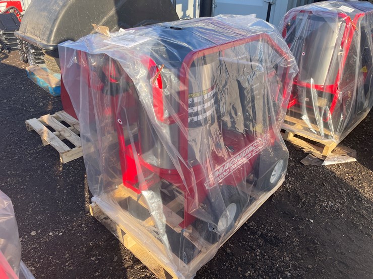 #2046-•-easy-kleen-magnum-4000-pressure-washer-image-2