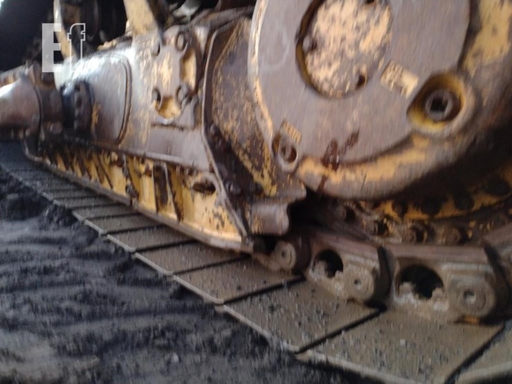 2004-komatsu-d65ex-15-image-23