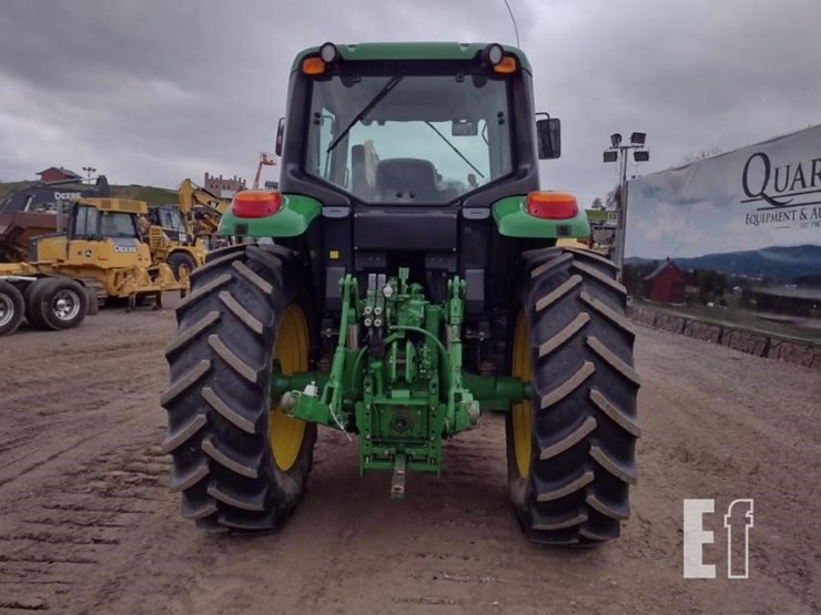 2014-john-deere-6140m-image-4