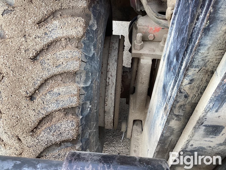 liftall-l50-rough-terrain-forklift-image-11