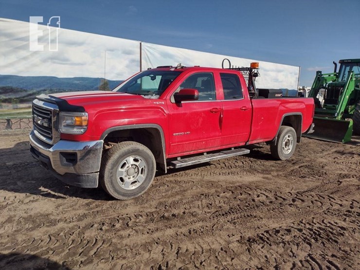 16-gmc-2500-image-25