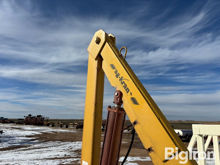 ag-crane-3-pt-lift/crane-image-16