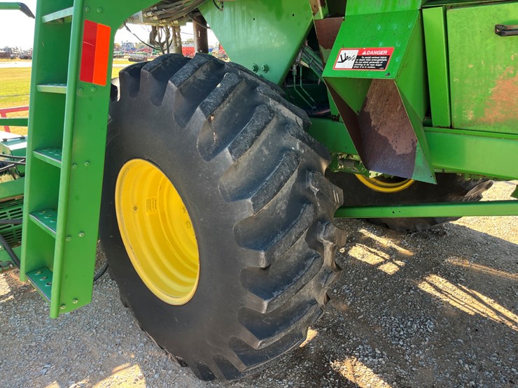2004-john-deere-7460-image-21
