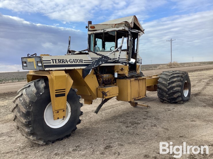 ag-chem-terra-gator-1603-image-1