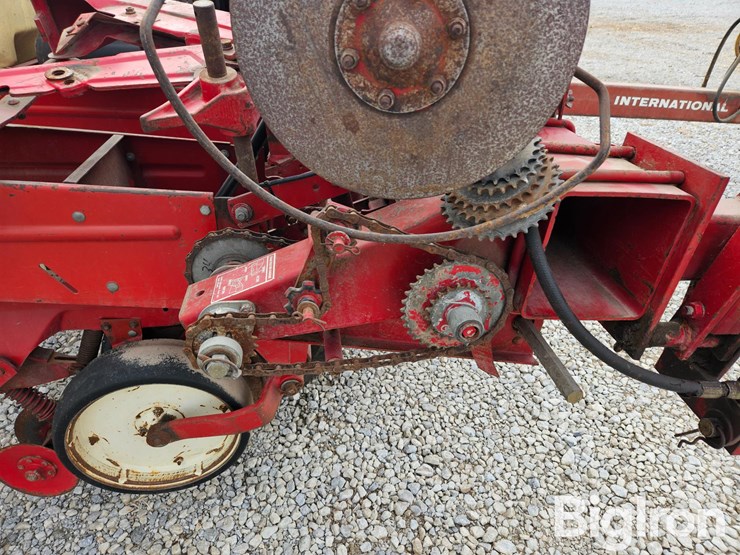 case-ih-800-image-19