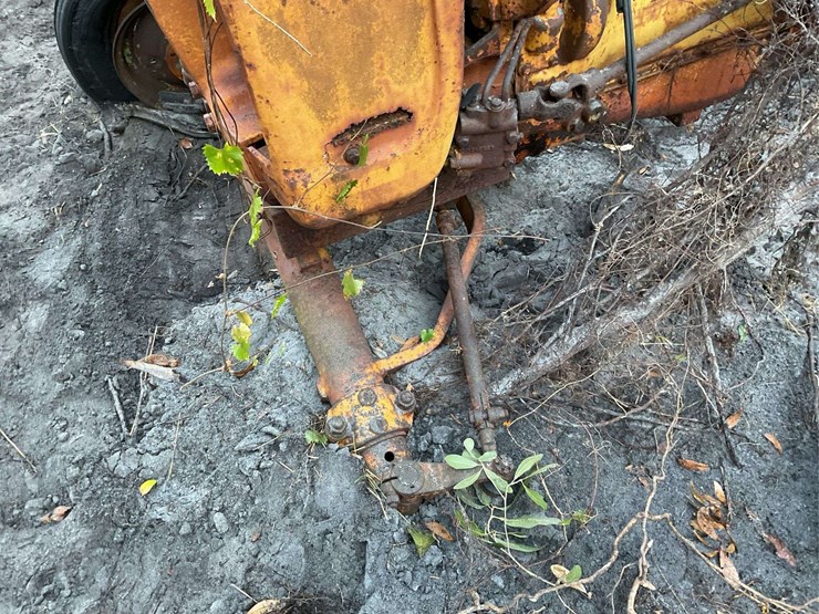 minneapolis-moline-445-image-19