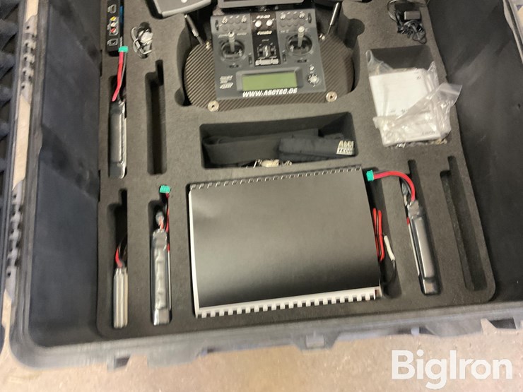 asctec-falcon-8-drone-(octohopter)-image-18