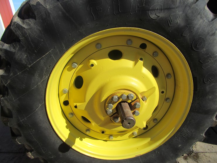 john-deere-7200-image-23