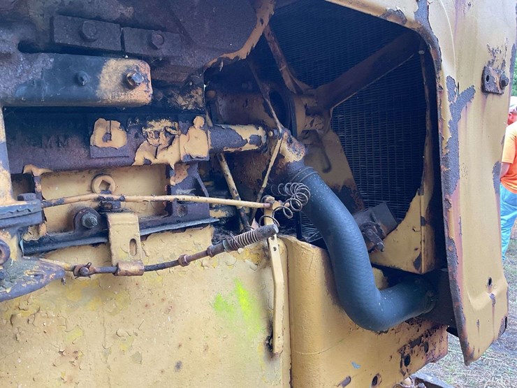 minneapolis-moline-big-mo-400m-army-tractor-image-27