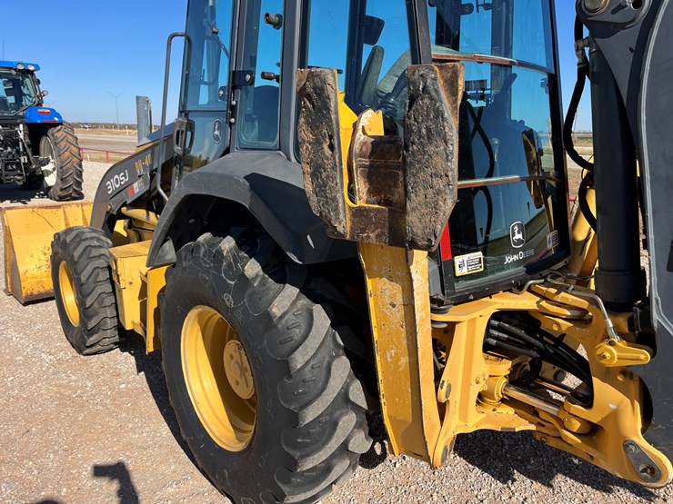 2012-deere-310s-image-17