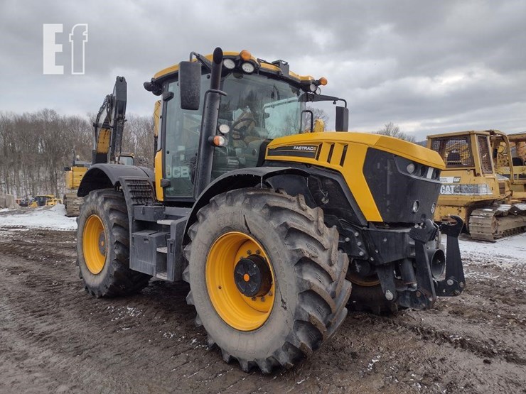 jcb-fastrac-4220-image-33